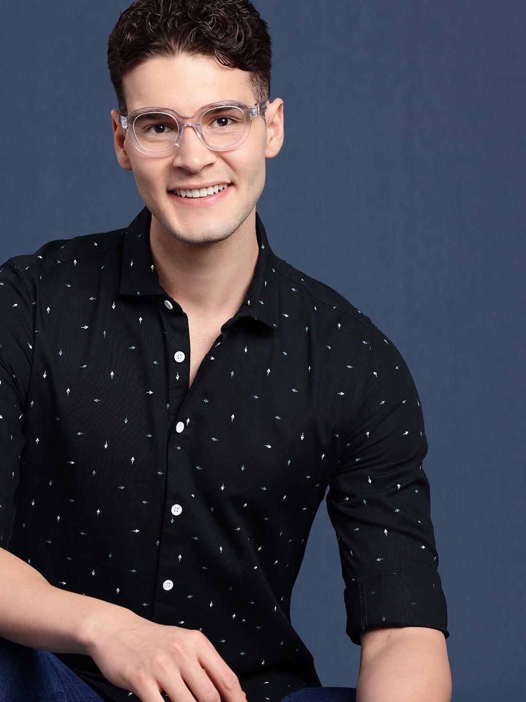 

Mast & Harbour Men Abstract Printed Casual Shirt, Navy blue