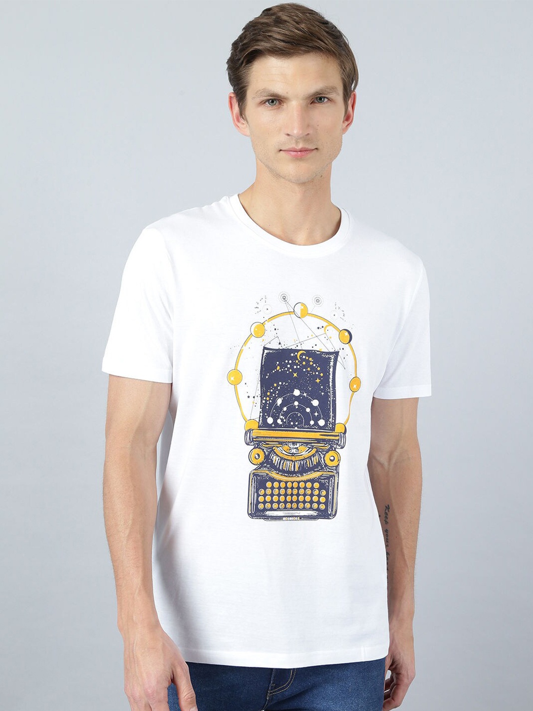 

Quwa Graphic Printed Round Neck Cotton T-shirt, White