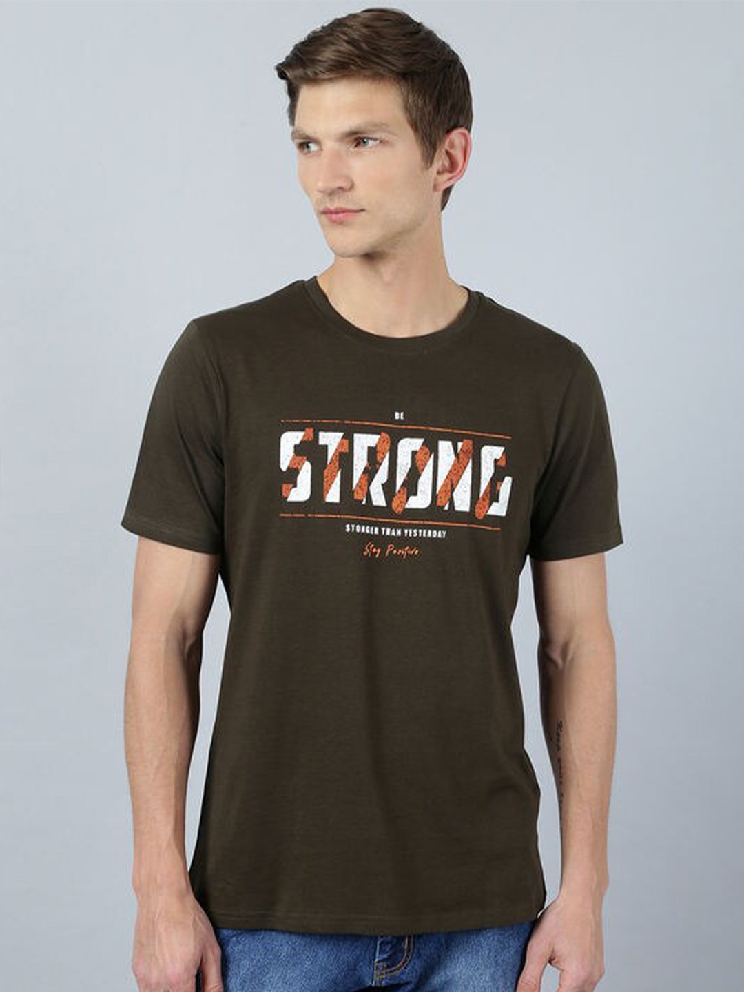 

Quwa Typography Printed Round Neck Cotton T-shirt, Olive