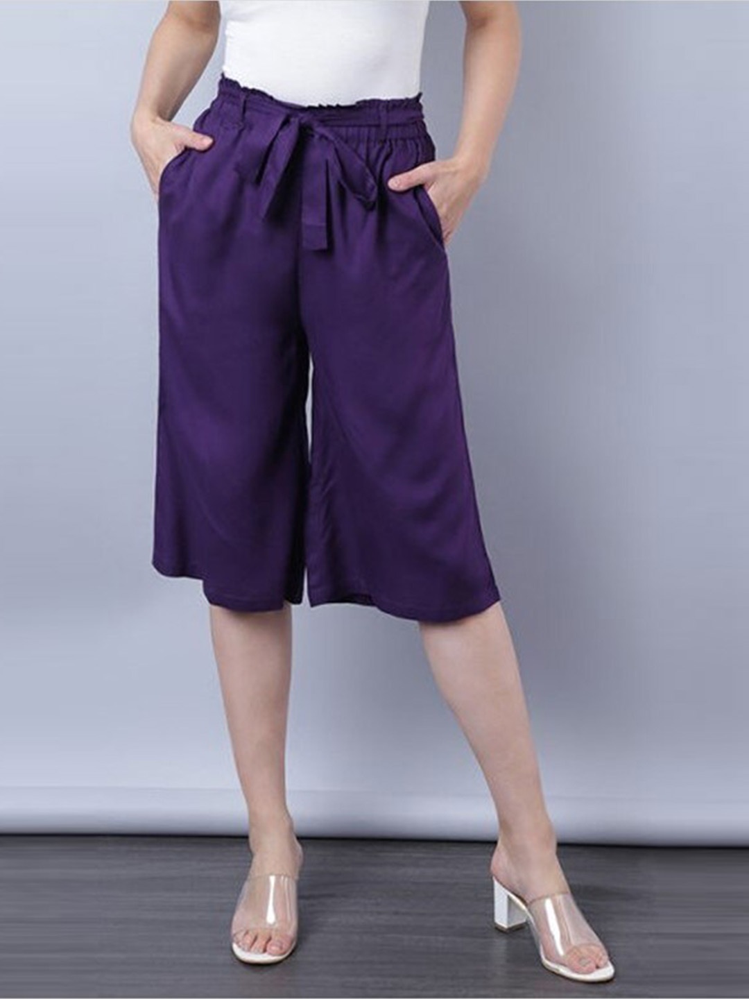 

Aila Mid-Rise Regular Fit Capris, Purple