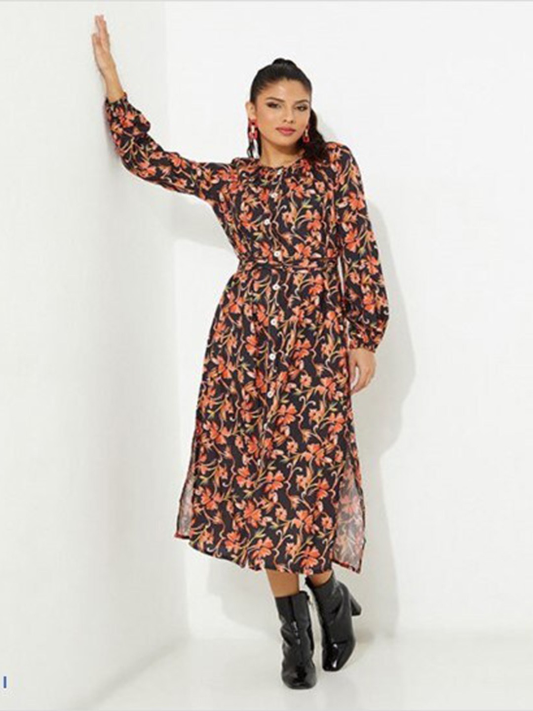 

Aila Floral Printed Puff Sleeves Belted Cotton A-Line Midi Dress, Black