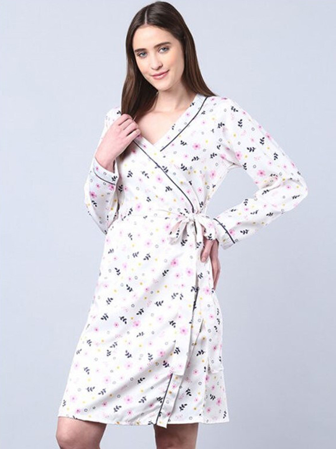 

Aila Floral Printed Above Knee Wrap Nightdress, White