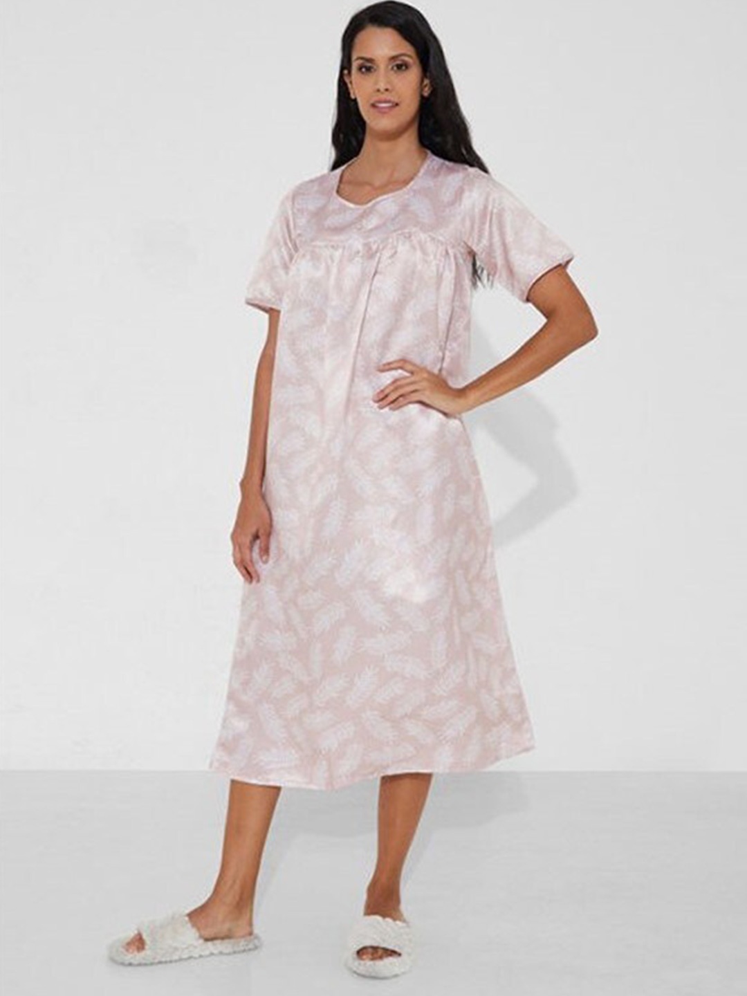 

Aila Floral Printed Maxi Nightdress, Pink