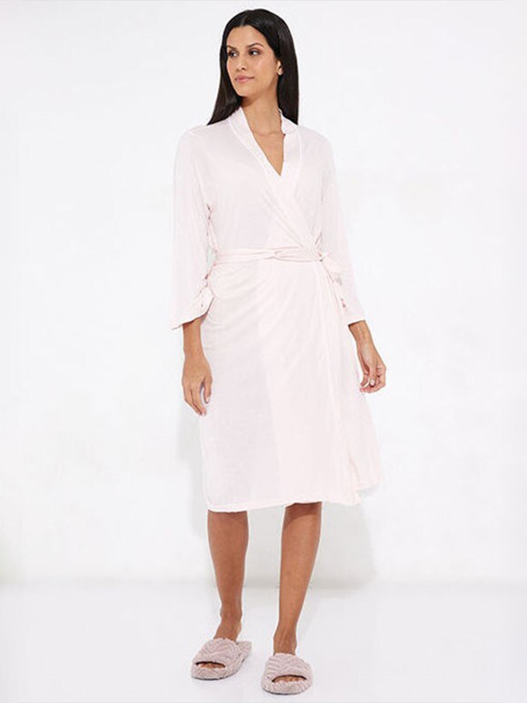 

Aila V-Neck Nightdress, Pink