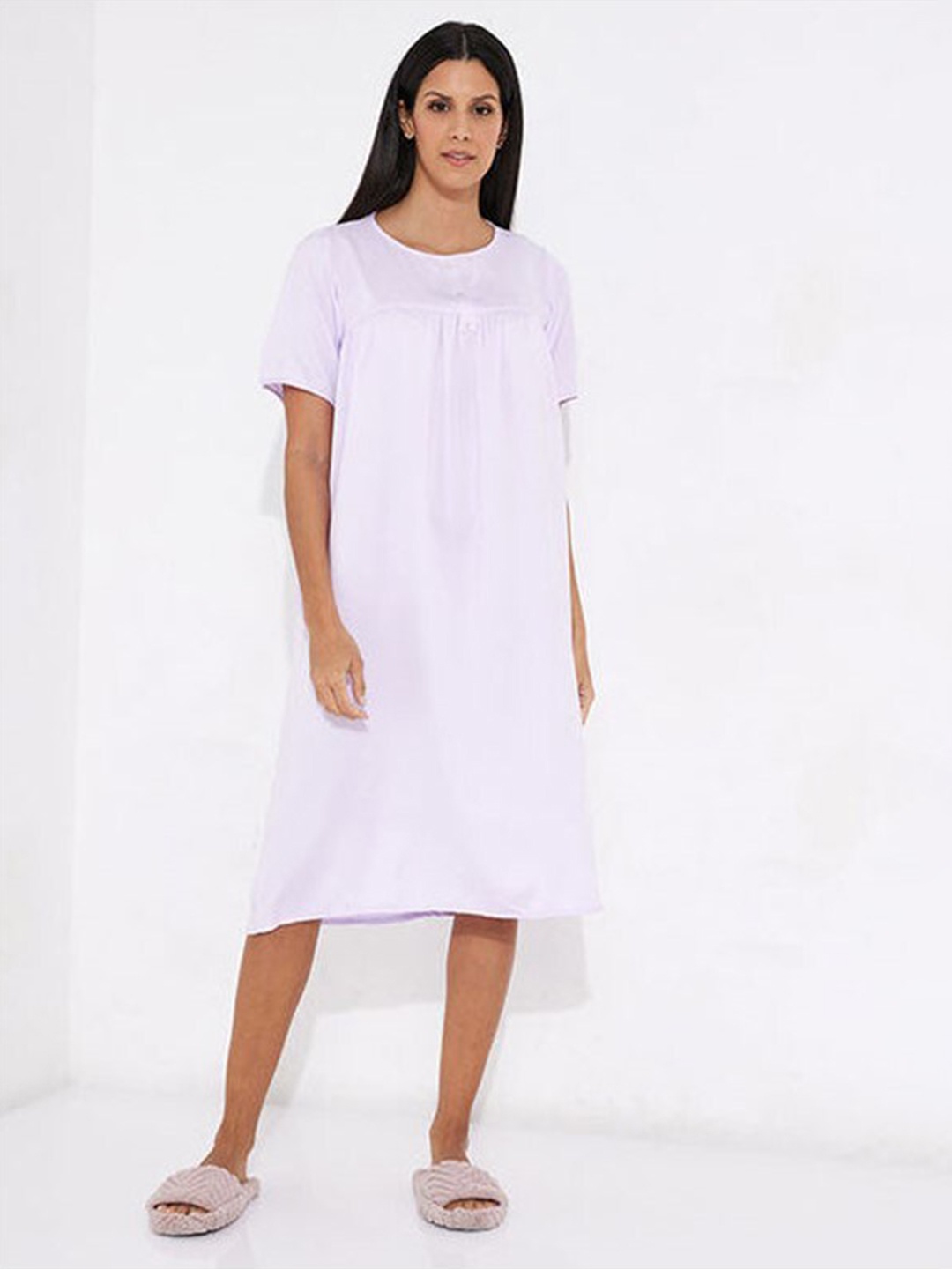 

Aila Round Neck Short Sleeves Midi Nightdress, Lavender