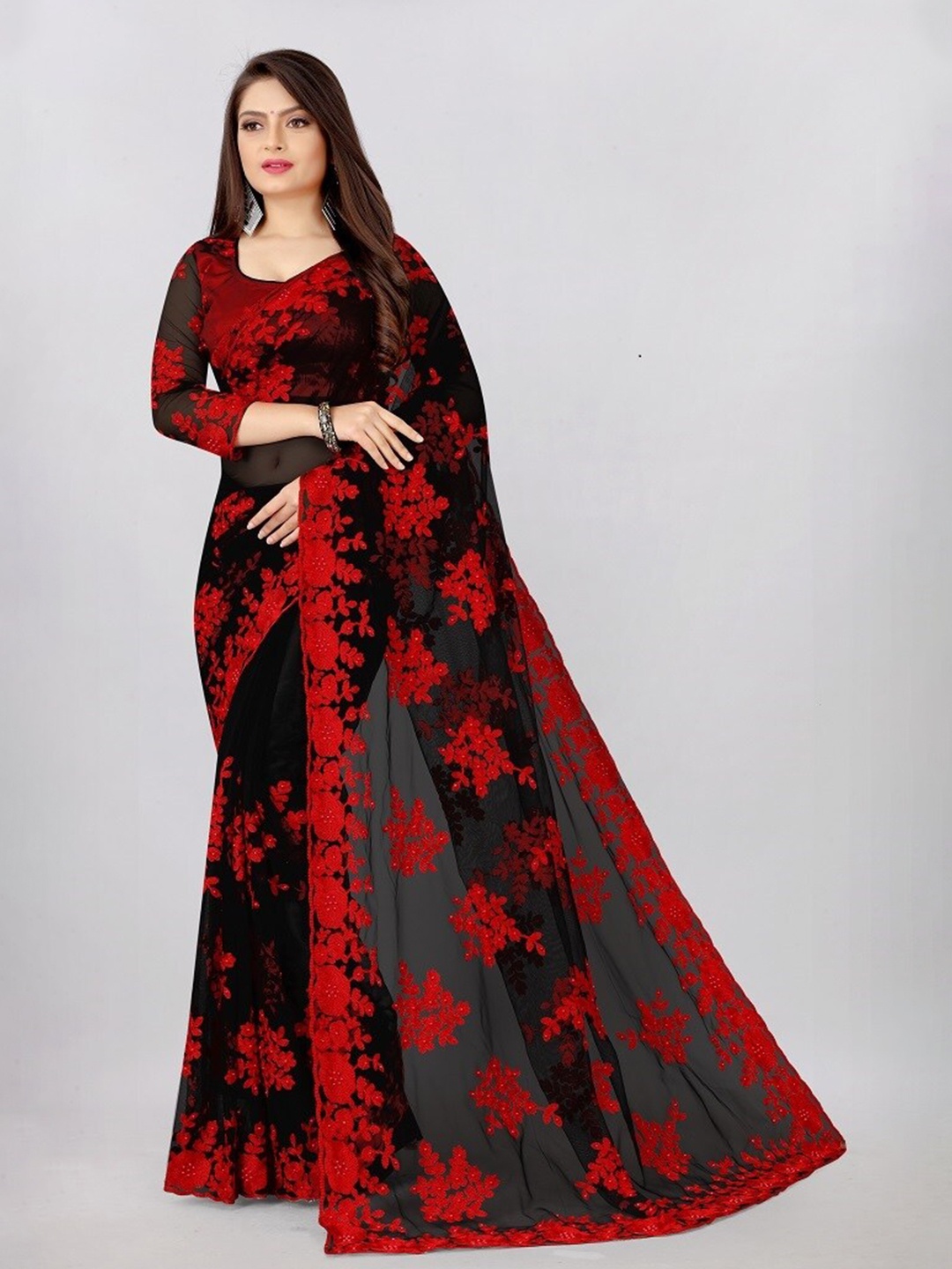 

NOISE Floral Embroidered Beads & Stones Net Saree, Black