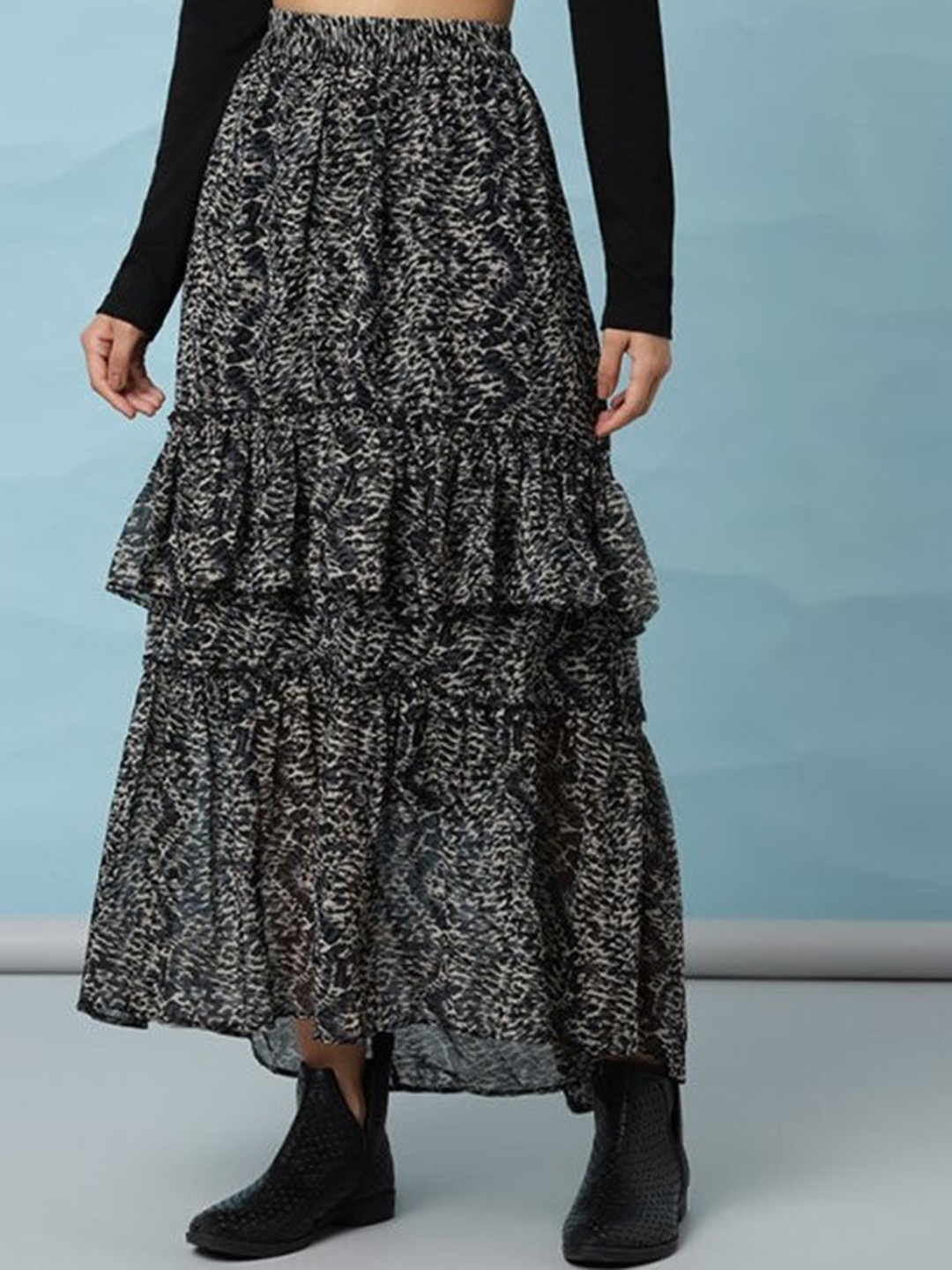 

Aila Abstract Printed Flared Maxi Skirts, Black