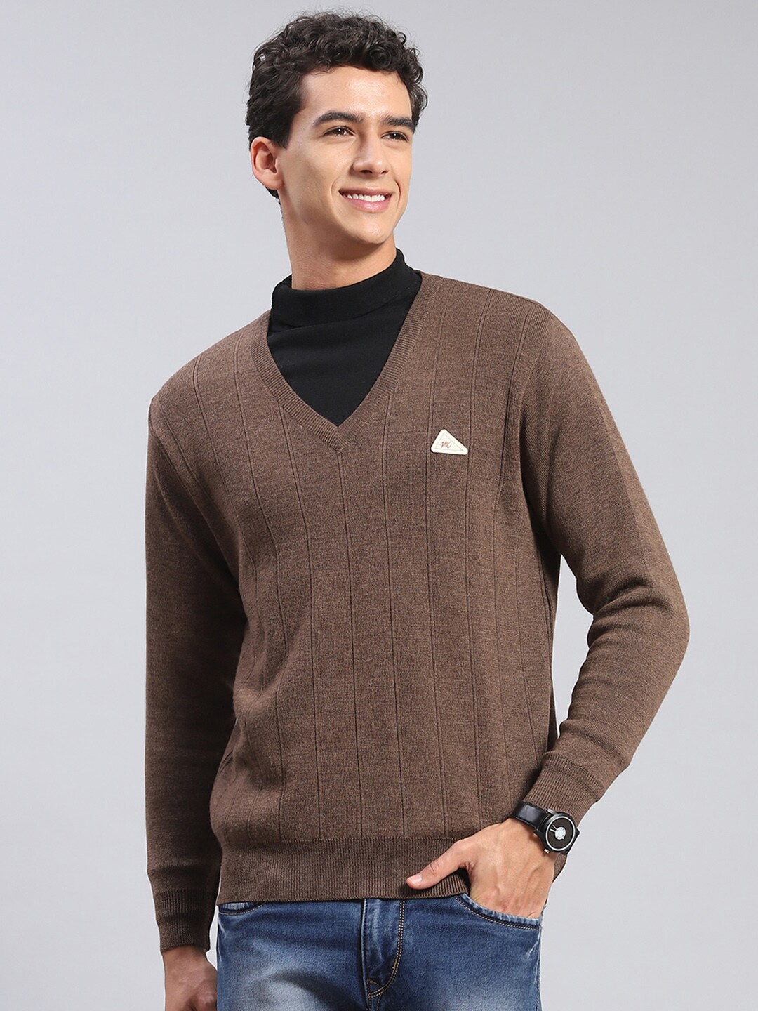 

Monte Carlo V Neck Wool Pullover, Coffee brown