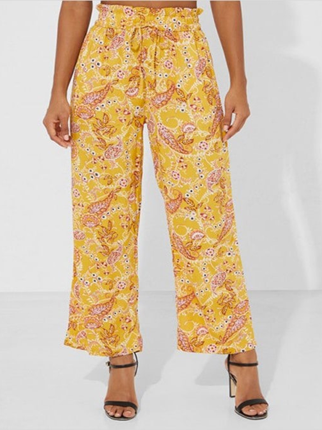 

Aila Women Floral Printed Mid Rise Parallel Trouser, Yellow