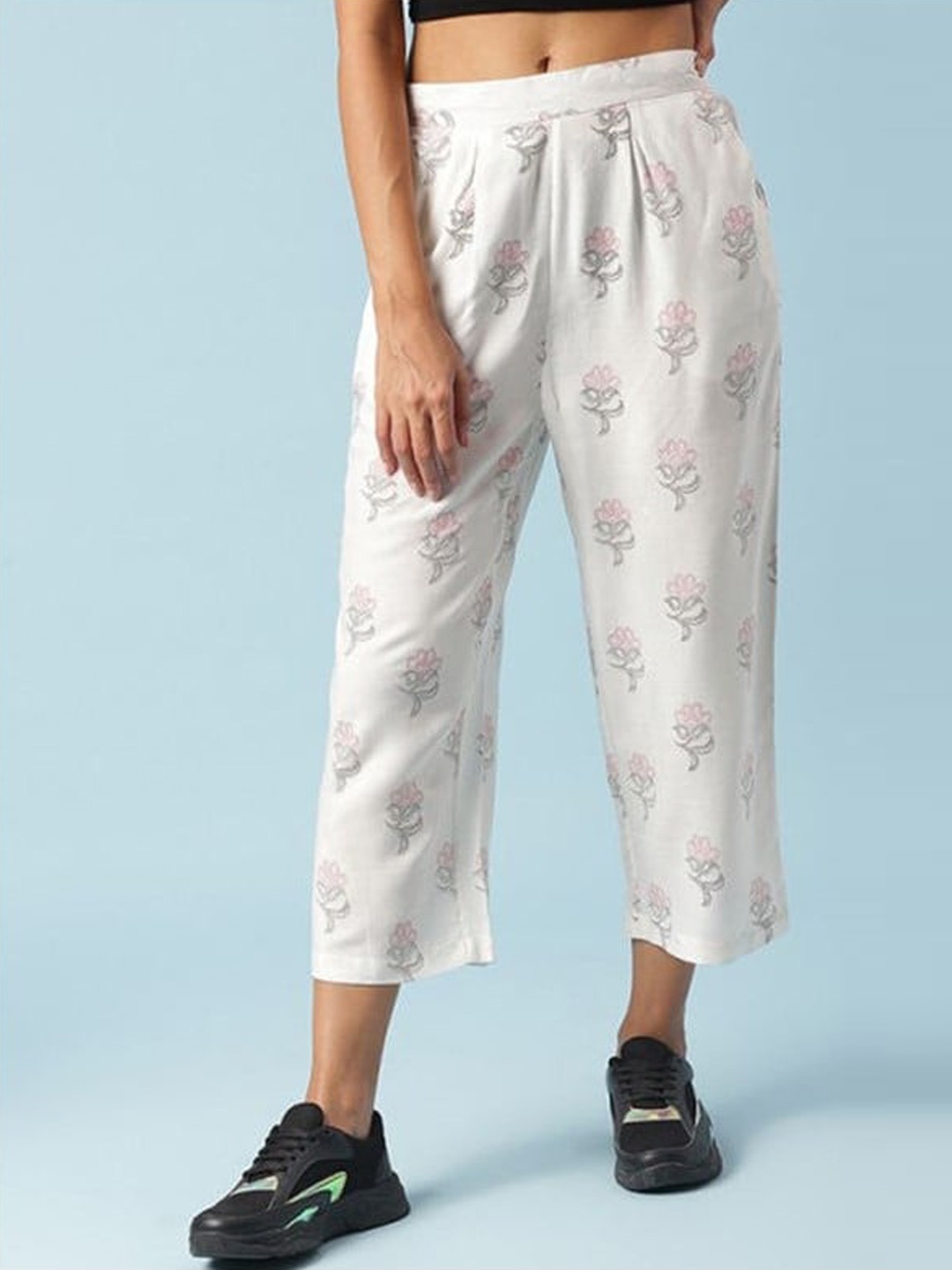 

Aila Women Mid-Rise Floral Printed Trouser, White