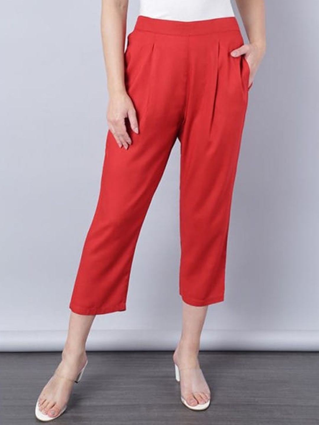 

Aila Women Three-Fourth Length Cropped Pleated Trousers, Red
