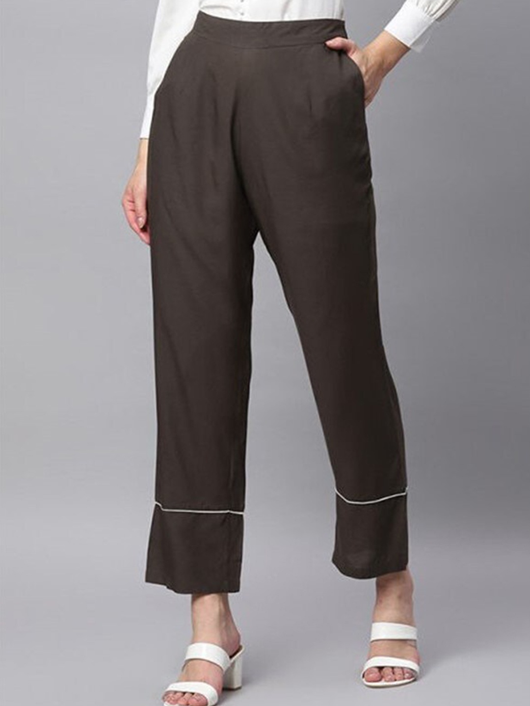 

Aila Women Regular Fit Trousers, Brown