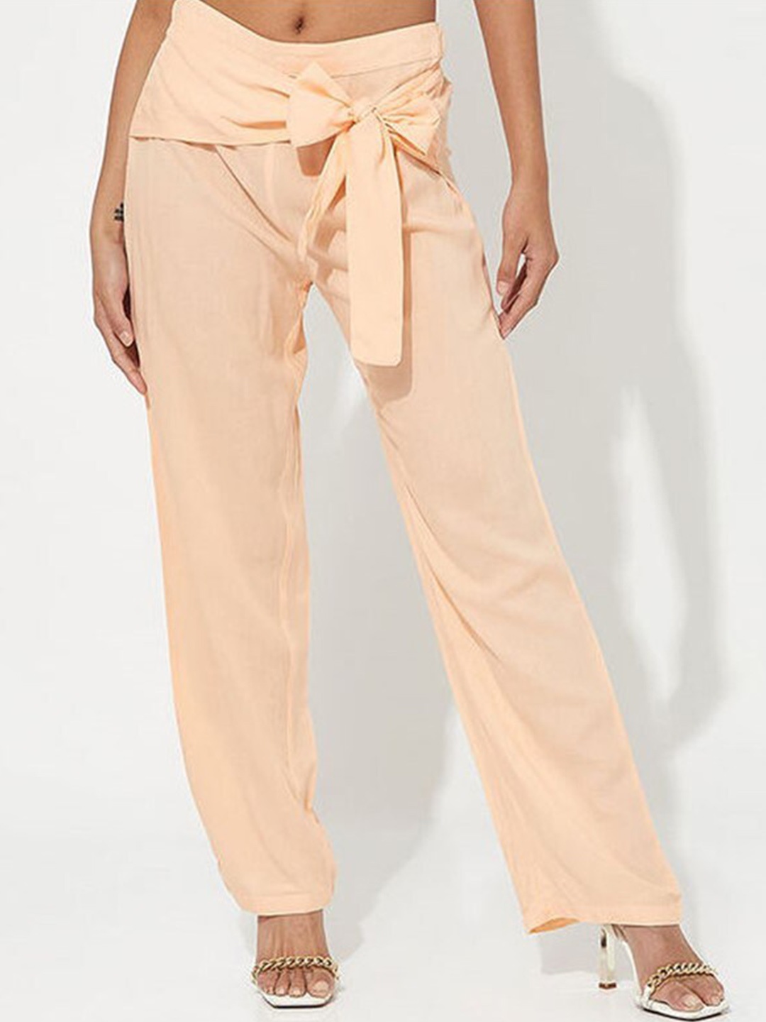 

Aila Women Bow Detailed Regular Fit Trousers, Peach