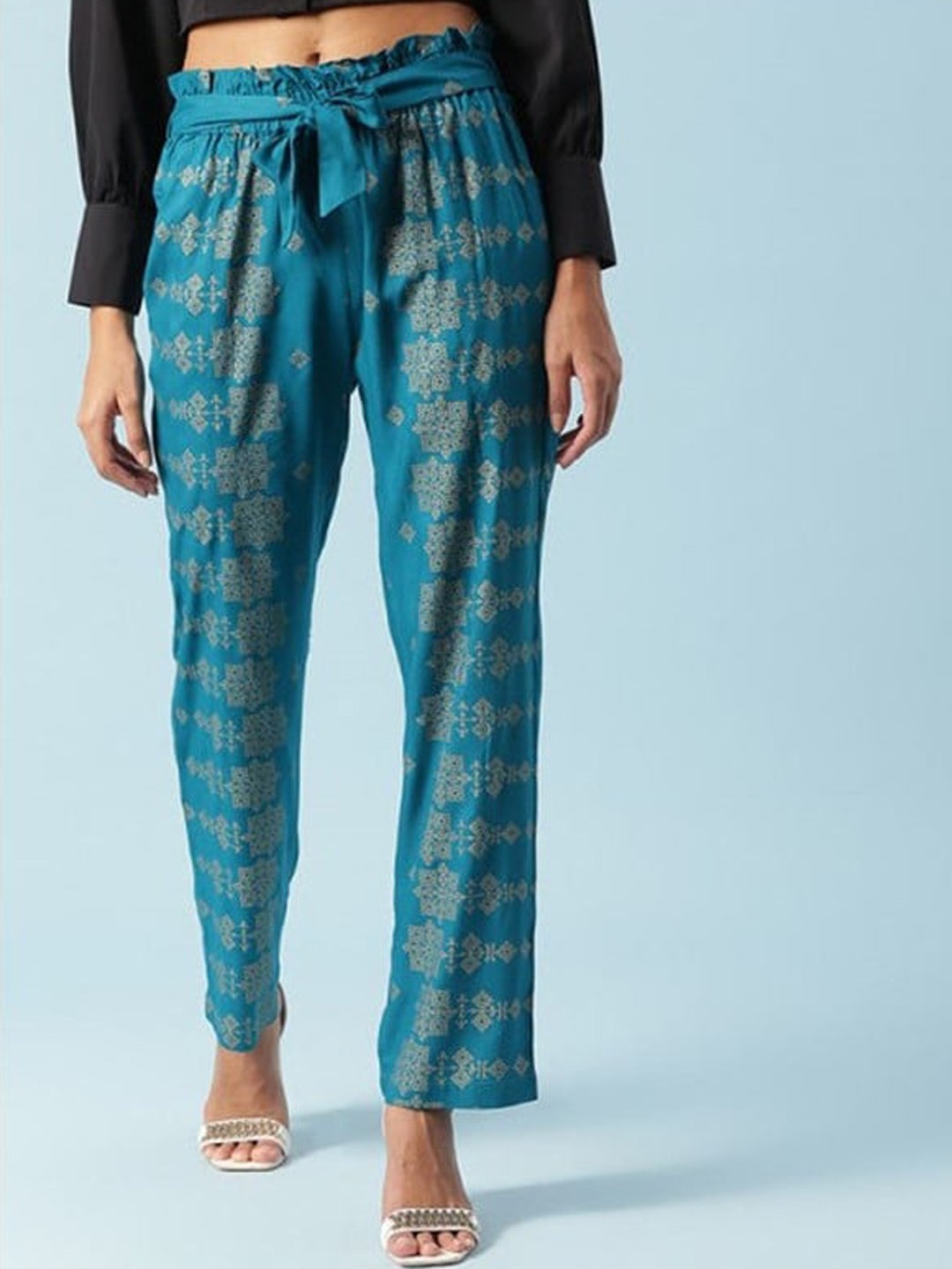 

Aila Women Ethnic Motifs Printed Trousers, Green