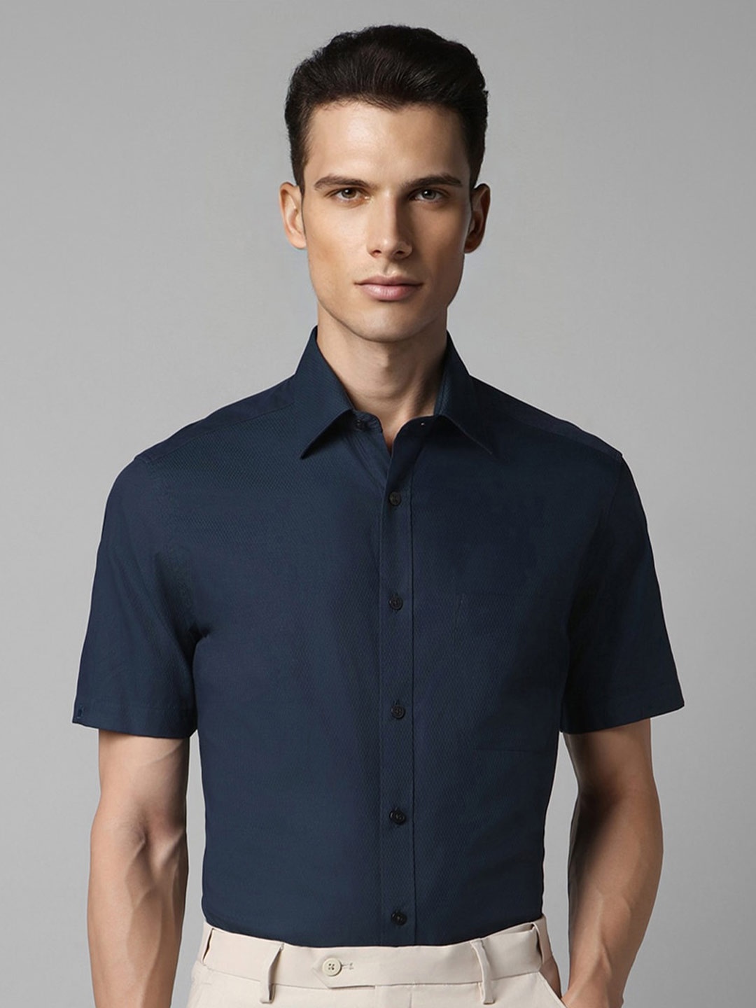 

Louis Philippe Classic Fit Textured Self Design Cotton Formal Shirt, Navy blue