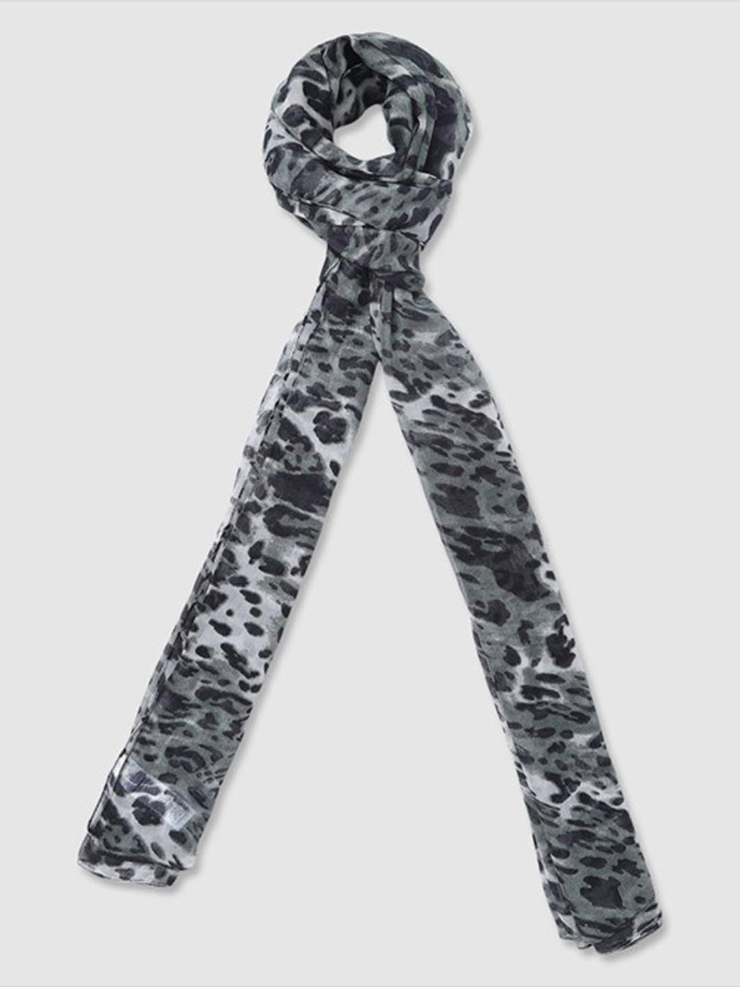 

Aila Women Animal Printed Scarf, Grey