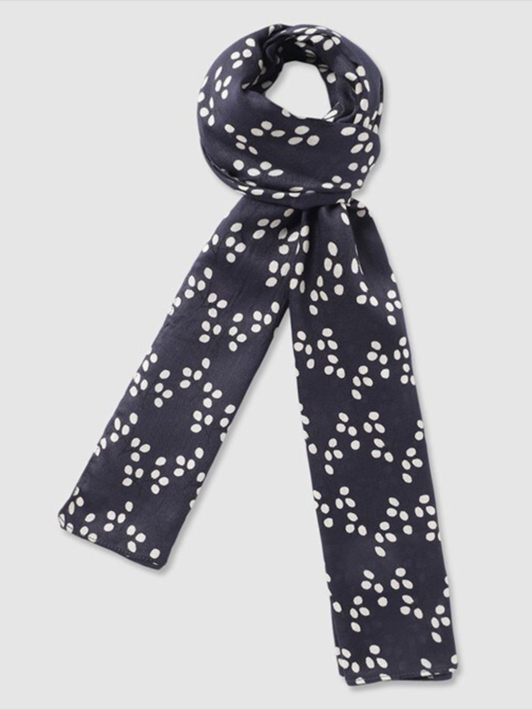 

Aila Conversational Printed Scarf, Black