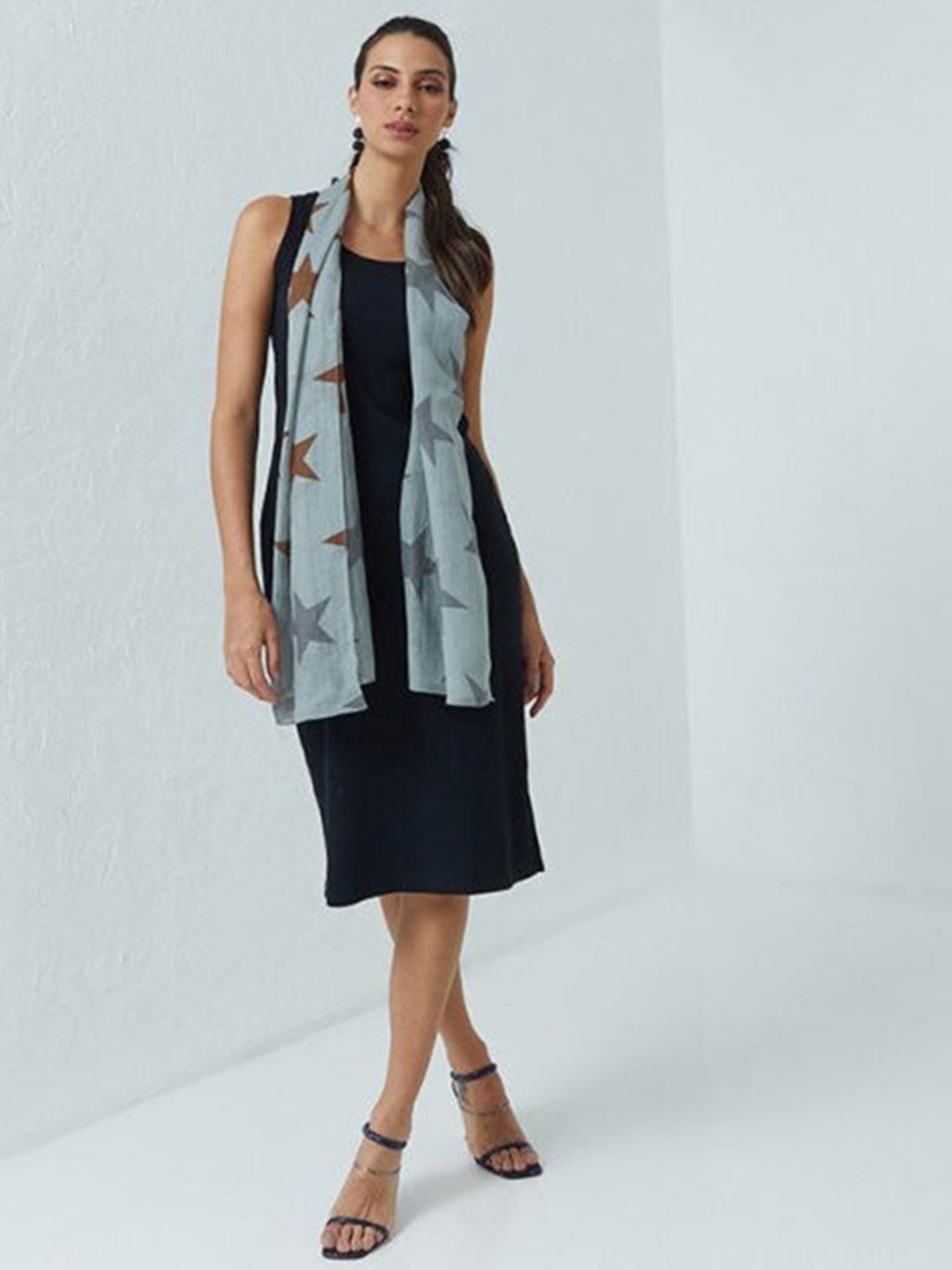 

Aila Geometric Printed Cotton Scarf, Blue