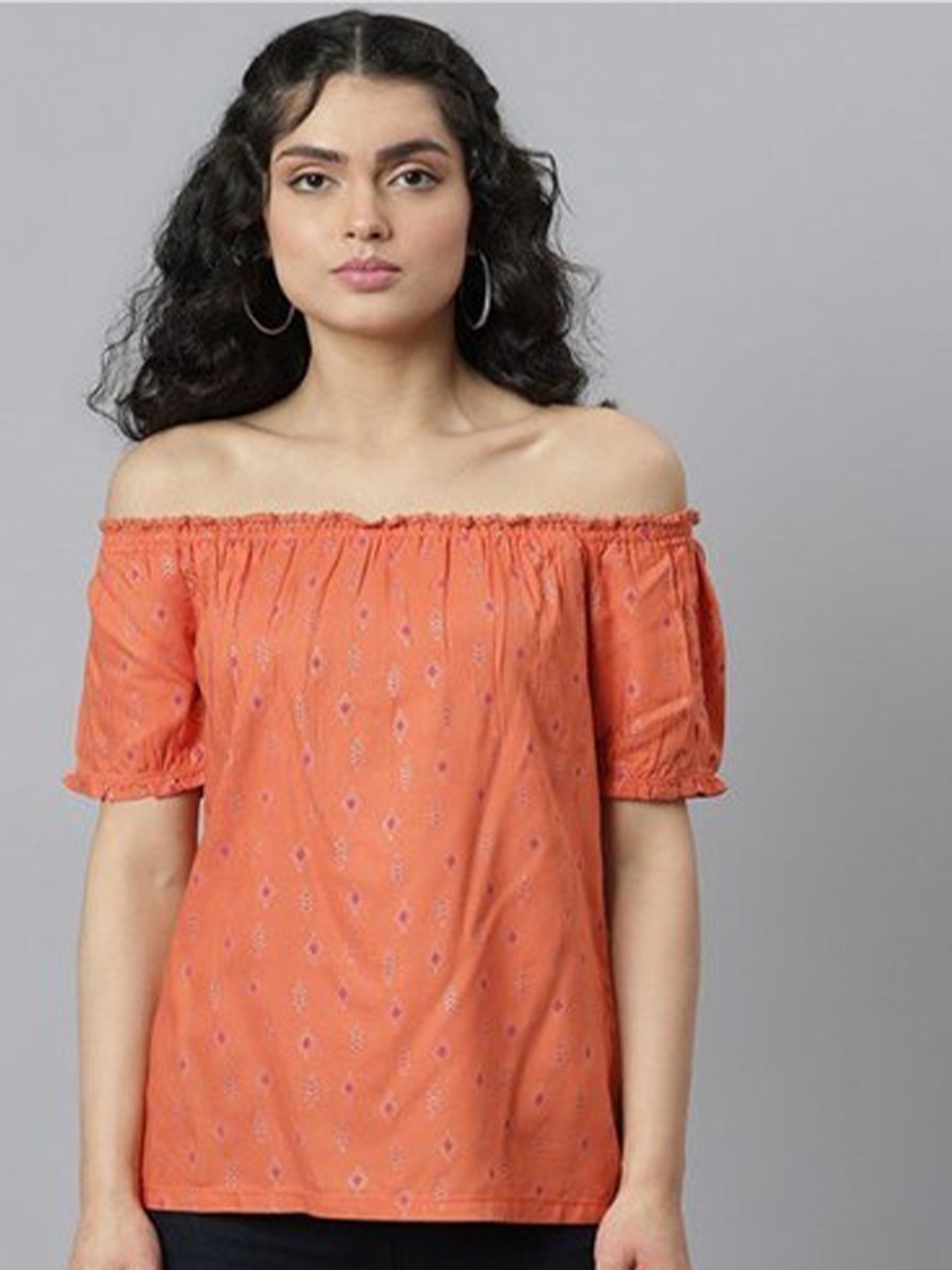 

Aila Geometric Printed Off-Shoulder Bell Sleeves Cotton Top, Peach
