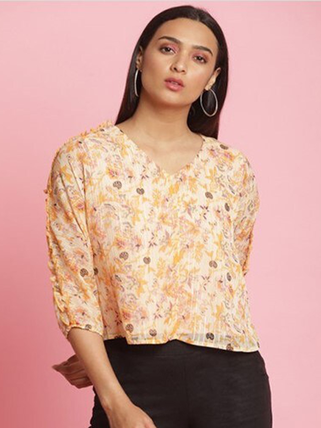 

Aila Floral Printed V-Neck Cotton Regular Top, Yellow