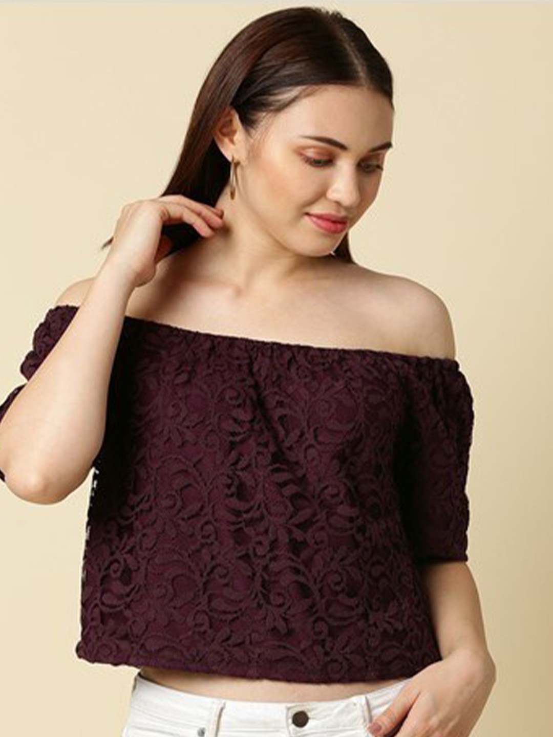 

Aila Self Design Off-Shoulder Crop Cotton Bardot Top, Maroon