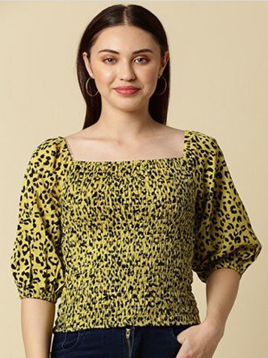 

Aila Animal Printed Square Neck Puff Sleeves Cotton Top, Yellow
