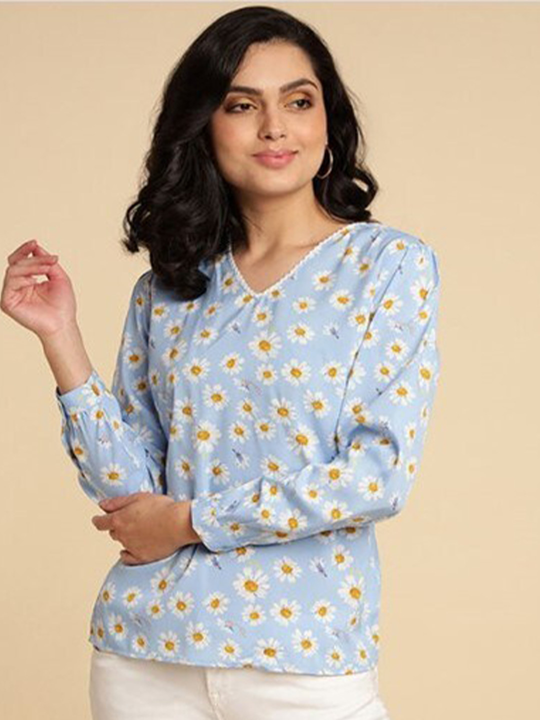 

Aila Floral Printed V-Neck Cuffed Sleeves Cotton Top, Blue