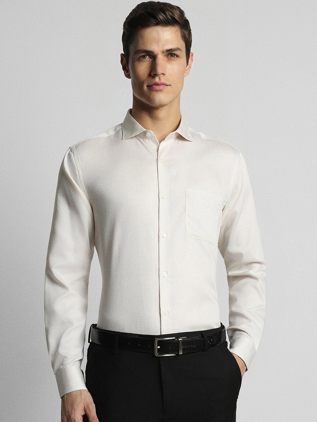 

Peter England Elite Pure Cotton Formal Shirt, Cream
