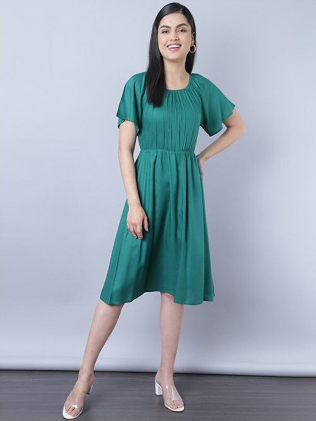 

Aila Round Neck Flared Sleeves Gathered Fit & Flare Dress, Green