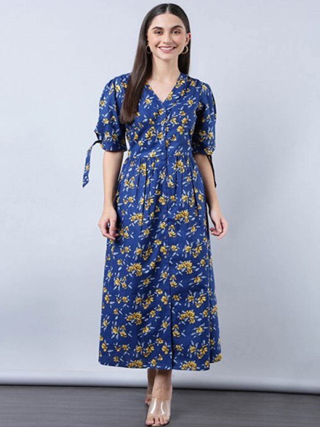 

Aila Floral Printed V-Neck Gathered Detail Fit & Flare Maxi Dress, Blue