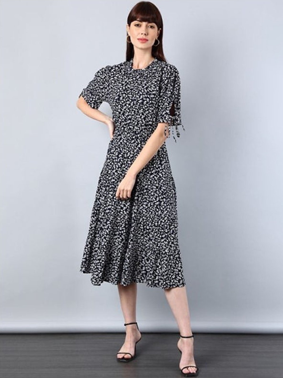 

Aila Floral Printed Fit And Flare Midi Dress, Black