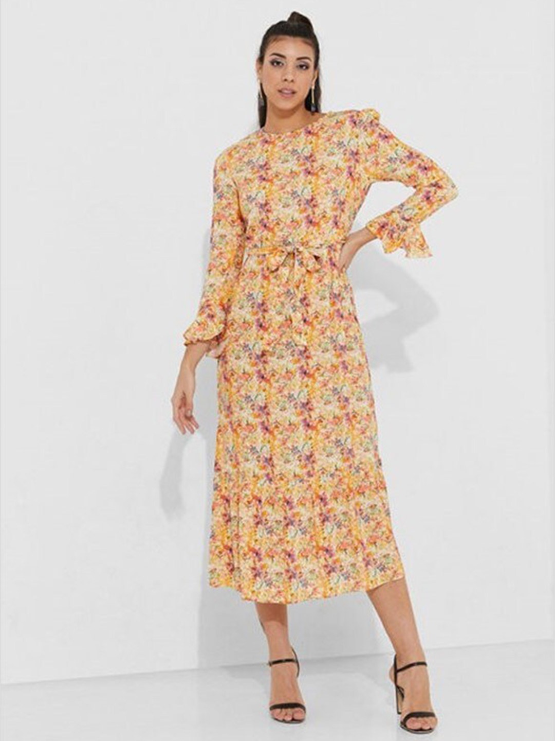 

Aila Floral Print Bell Sleeves Tie-Ups Fit & Flare Midi Dress, Yellow