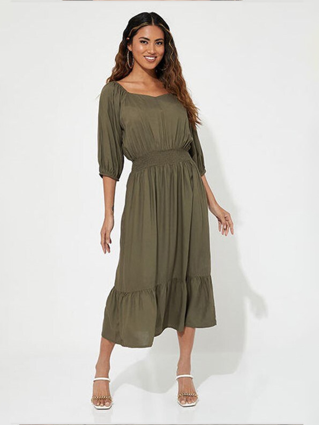 

Aila Sweetheart Neck Puff Sleeves Smocked Detail Fit and Flare Midi Dress, Olive