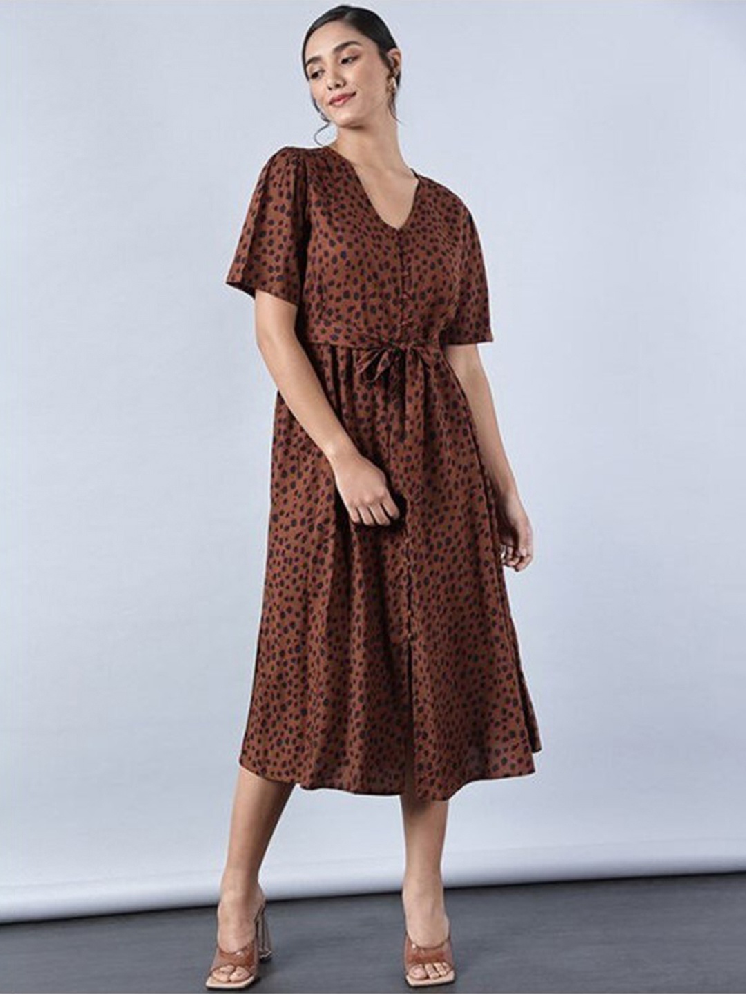 

Aila Floral Printed V-Neck Flared Sleeves Tie-Ups Detail Fit & Flare Midi Dress, Brown