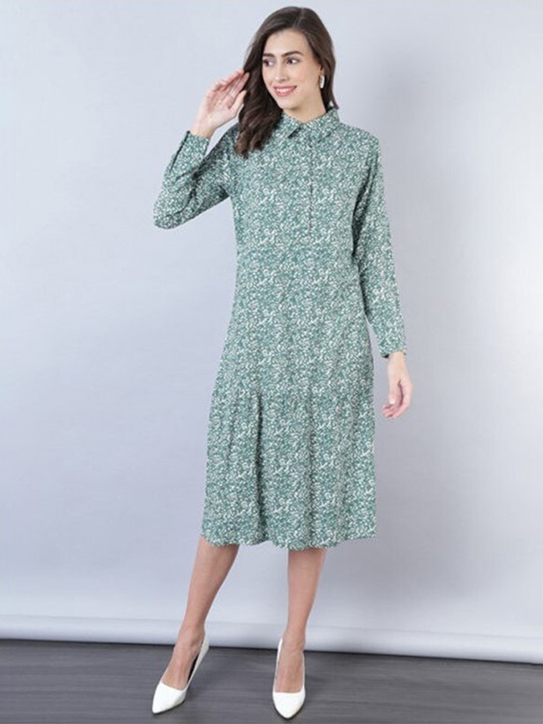 

Aila Abstract Printed Shirt Style Midi Dress, Green