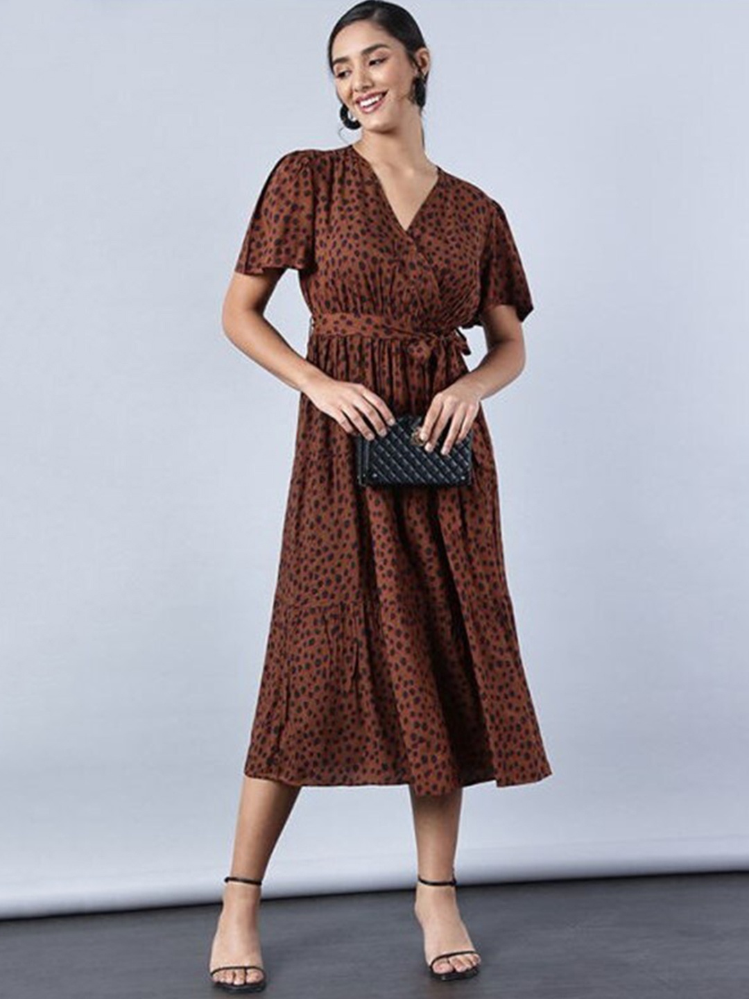 

Aila Abstract Printed V-Neck A-Line Dress, Brown