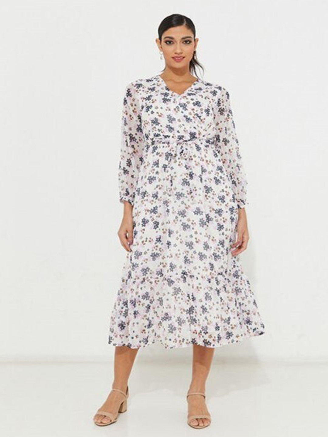 

Aila Floral Printed Tie Up A-Line Dress, White