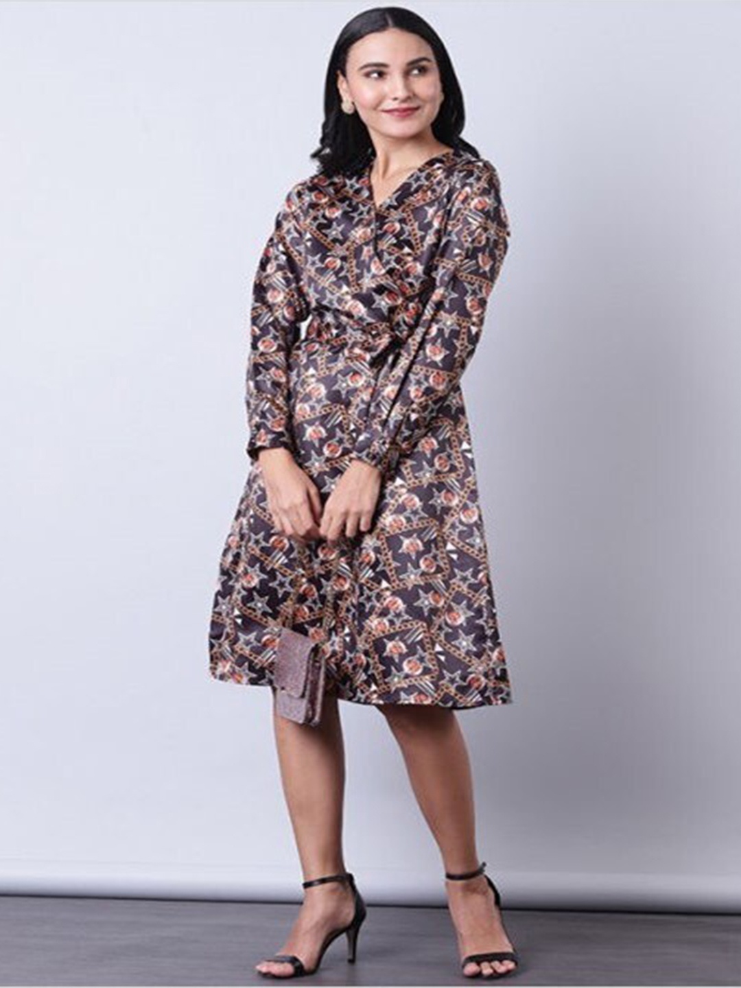 

Aila Geometric Printed V-Neck Wrap Dress, Black