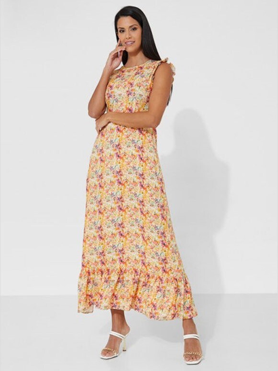 

Aila Floral Printed Round Neck Sleeveless Gathered Maxi Dress, Yellow