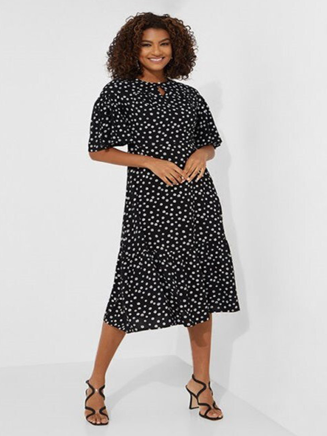 

Aila Floral Printed Keyhole Neck Fit & Flare Dress, Black