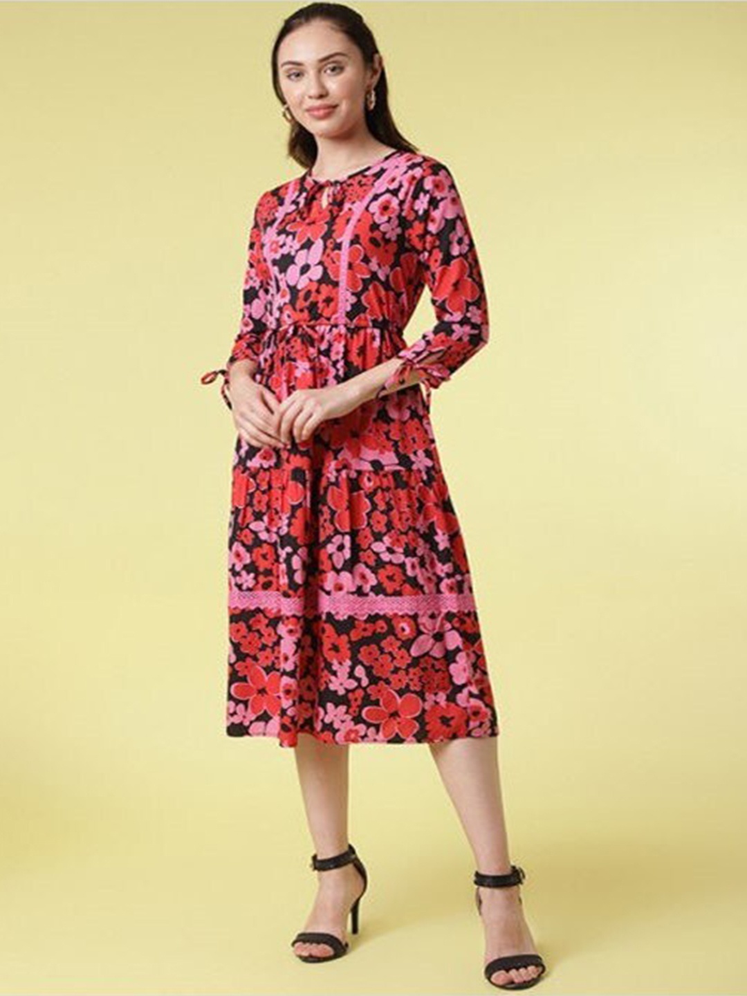 

Aila Floral Print Tie-Up Neck Fit & Flare Midi Dress, Black