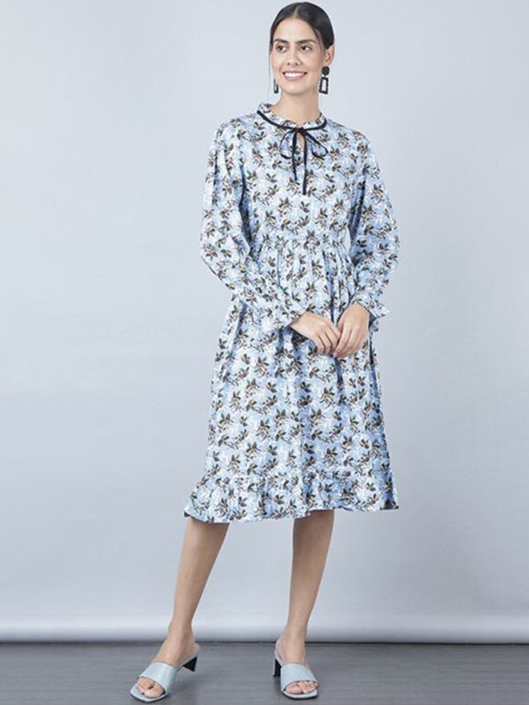 

Aila Floral PrintED Tie Up Neck Cotton Fit & Flare Dress, Blue