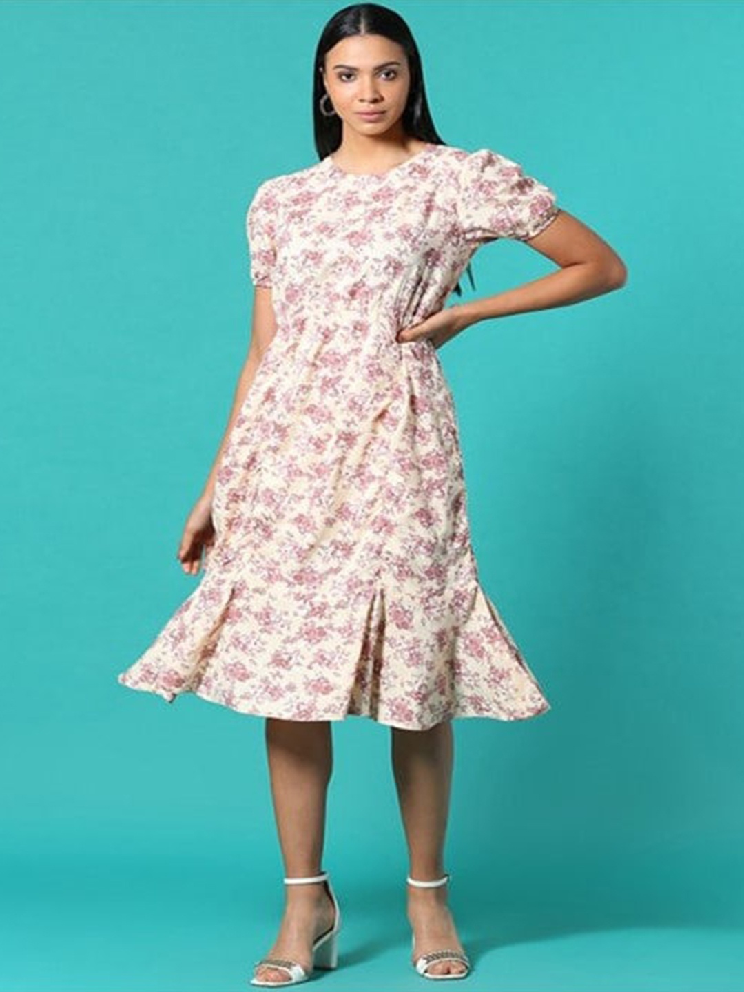 

Aila Floral Printed Ruched Fit & Flare Midi Dress, White