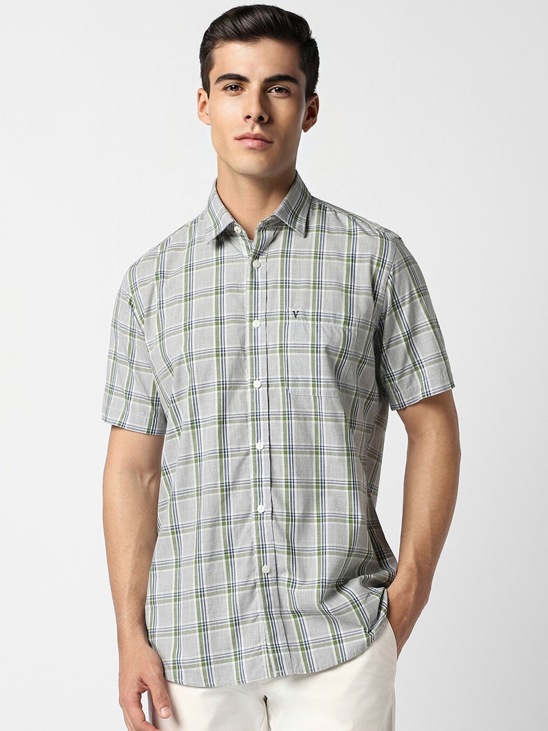

Van Heusen Sport Checked Slim Fit Pure Cotton Casual Shirt, Grey
