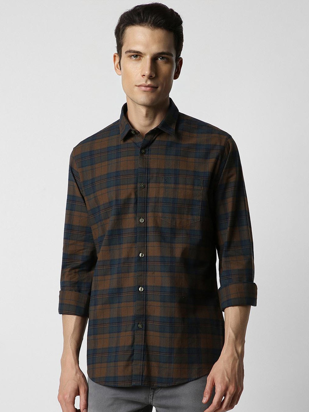 

Van Heusen Sport Slim Fit Tartan Checked Pure Cotton Casual Shirt, Brown
