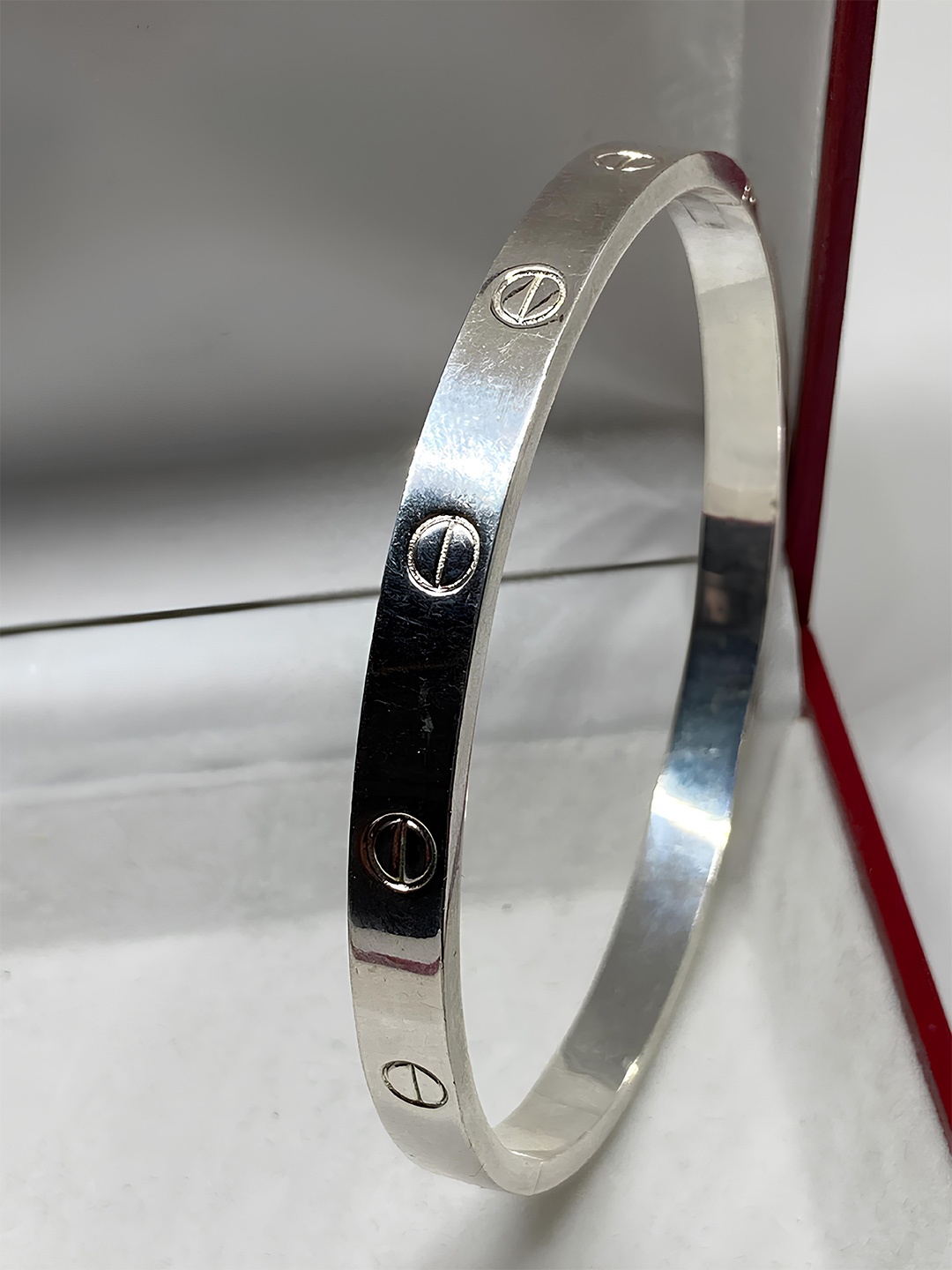 

KARISHMA KREATIONS Unisex Silver-Plated Stone-Studded Stainless Steel Kada Bracelet
