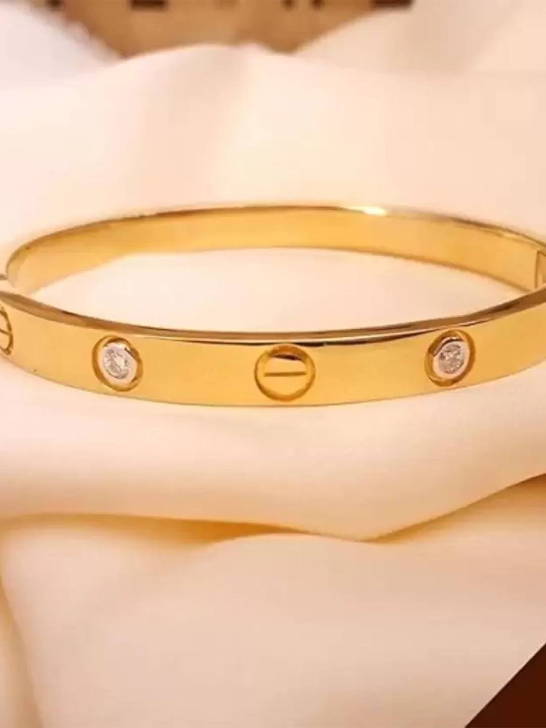 

KARISHMA KREATIONS Unisex Gold Plated Stainless Steel Kada Bracelet