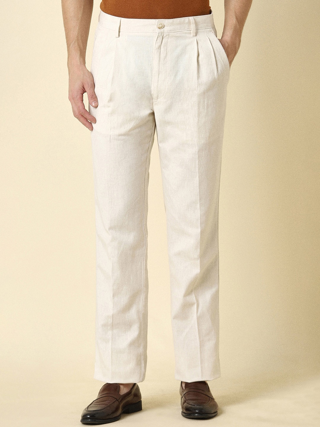 

Allen Solly Men Mid-Rise Pleated Regular Trouser, Cream