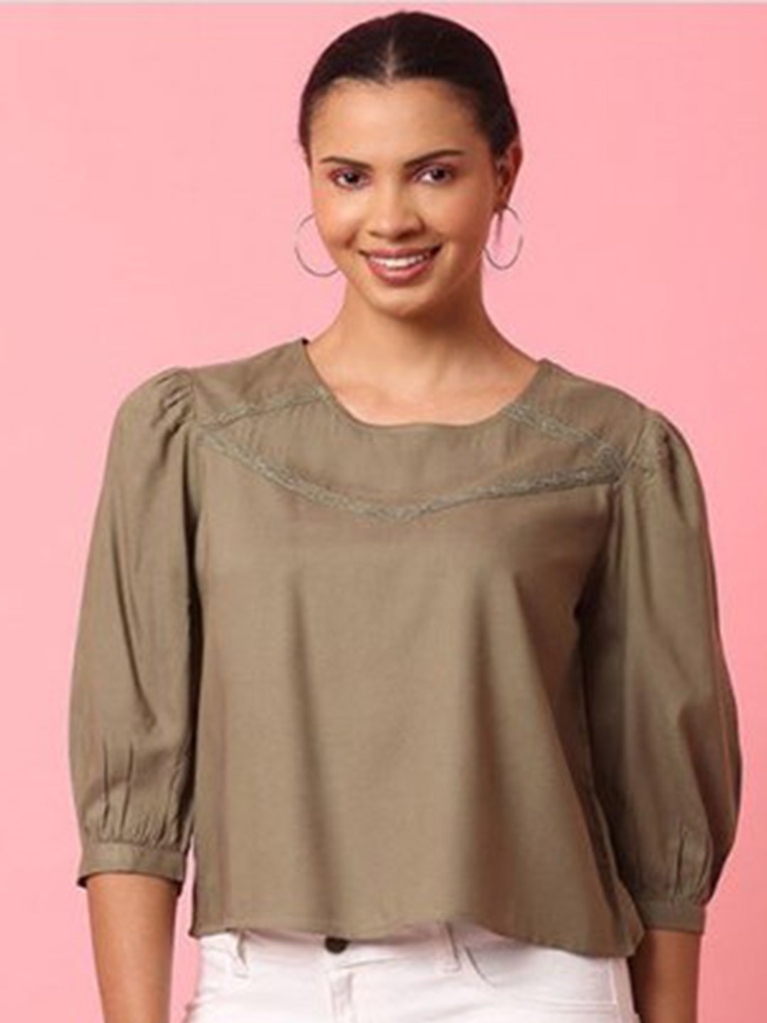 

Aila Round Neck Cuffed Sleeves Top, Khaki