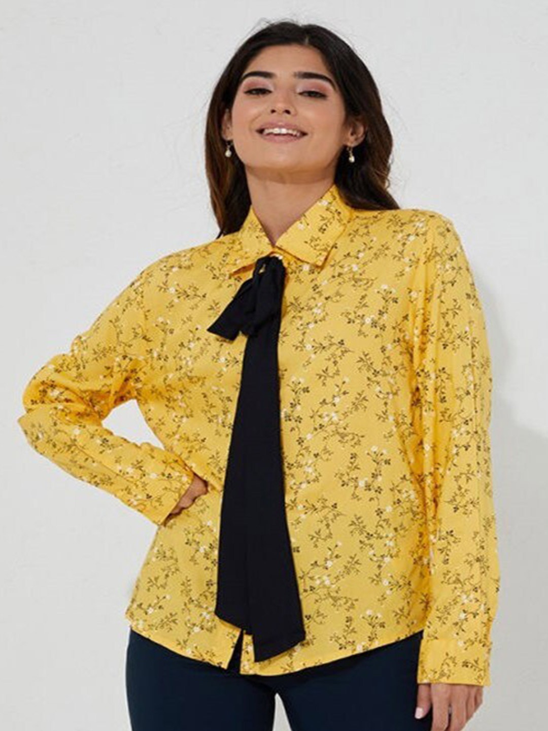 

Aila FLoral Printed Shirt Collar Cotton Shirt Style Top, Yellow